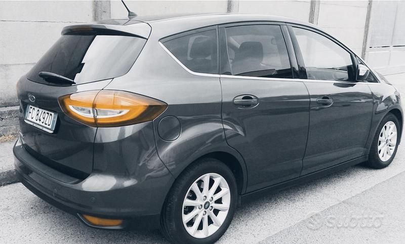 Usata Ford C-MAX Titanium X 120 CV (88 kW) 2016 Argento Monovolume