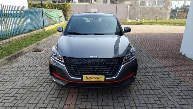 Nuova DFSK Glory 500 106 CV (77 kW) 2025 Nero SUV