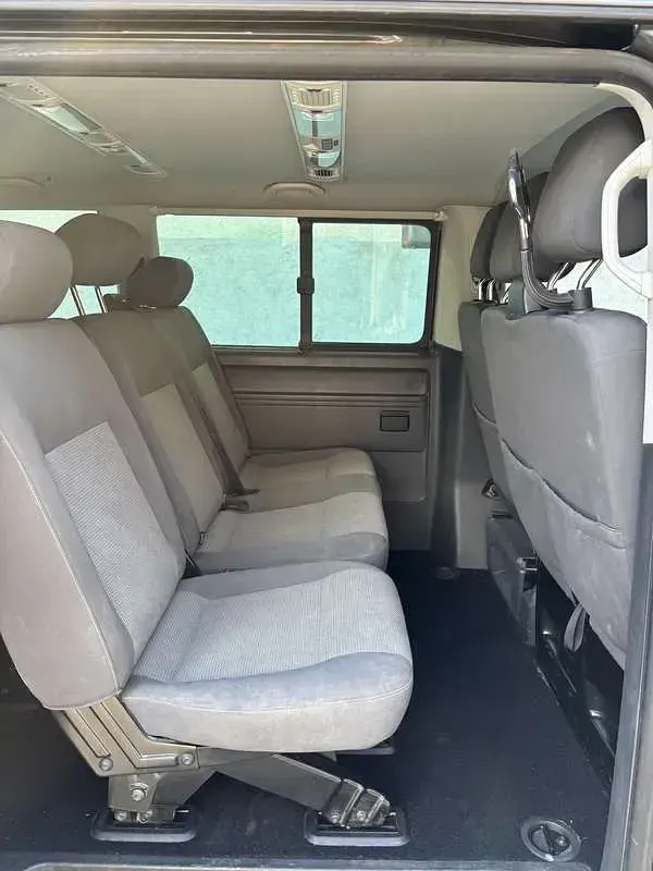 Usata VW Caravelle 140 CV (102 kW) 2014 Furgone