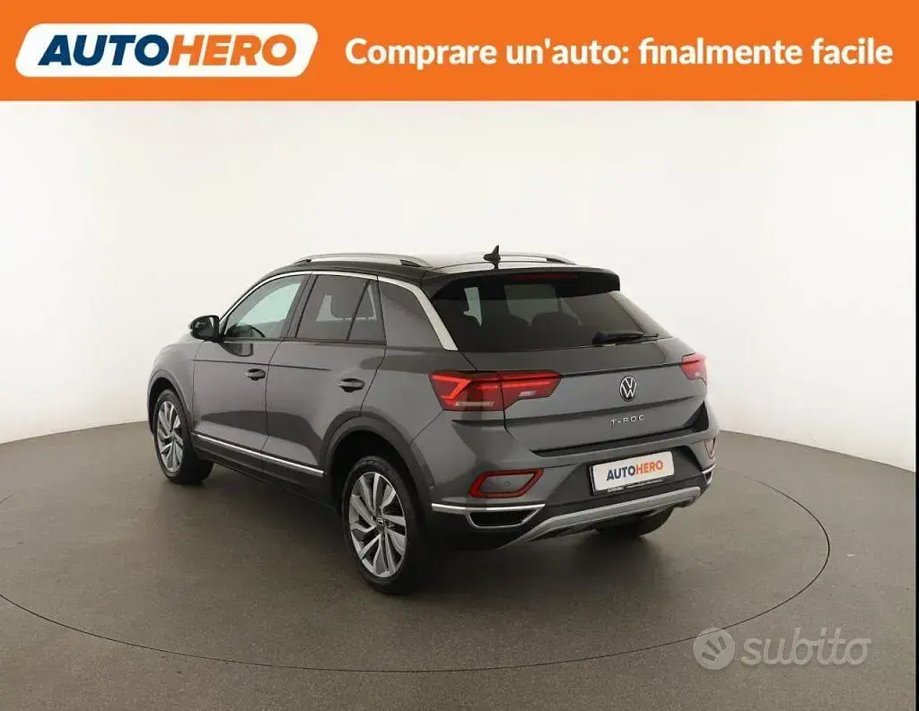 Usata VW T-Roc Style 150 CV (110 kW) 2022 Grigio SUV