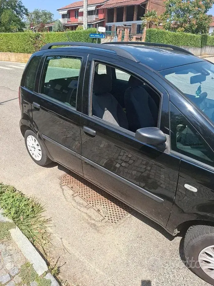 Usata Fiat Idea 80 CV (58 kW) 2006 Nero Monovolume