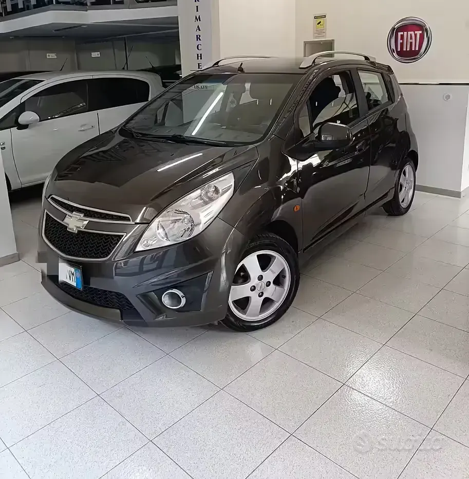 Usata Chevrolet Spark LT 81 CV (59 kW) 2010 Marrone Utilitaria