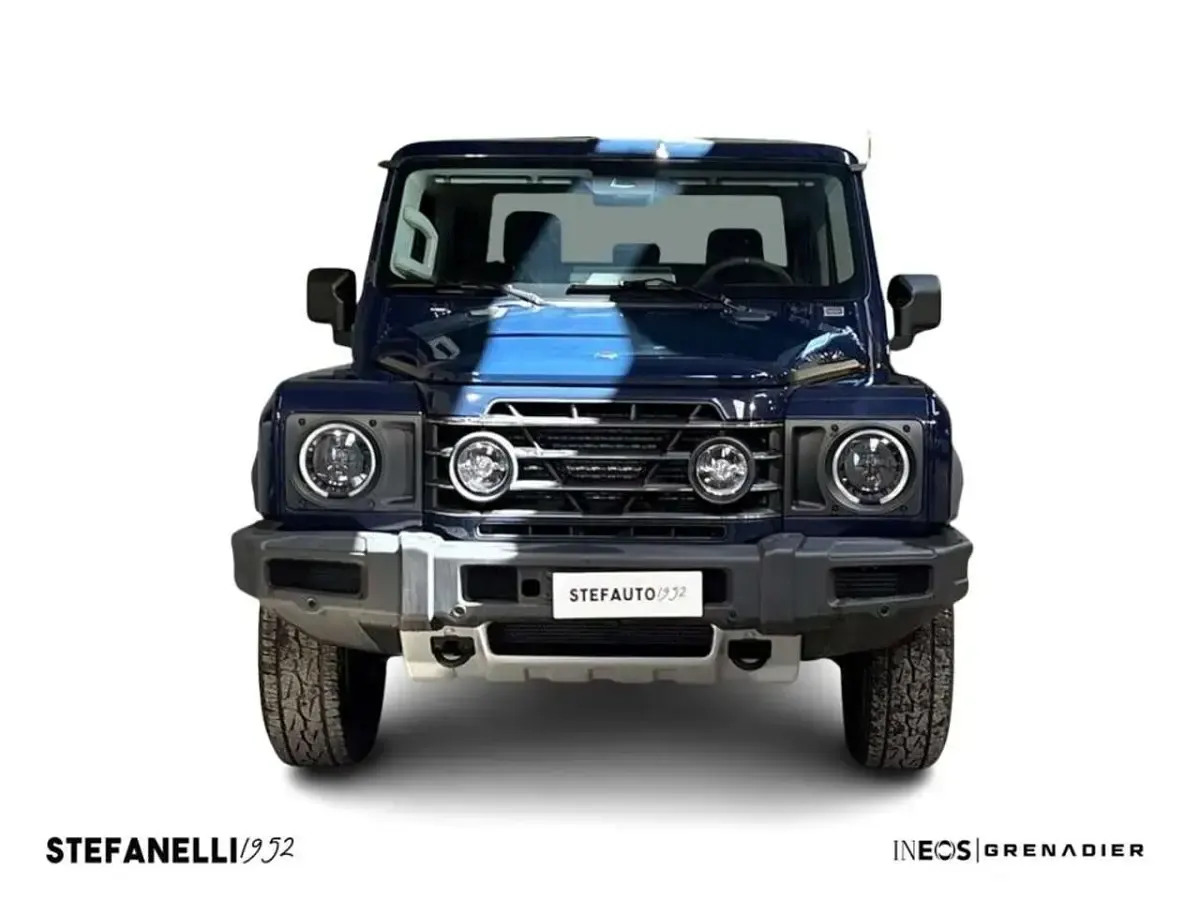 Nuova Ineos Grenadier 249 CV (183 kW) 2026 Britannia blue Furgone