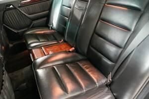 Usata Mercedes E500 326 CV (239 kW) 1992 Nero Berlina