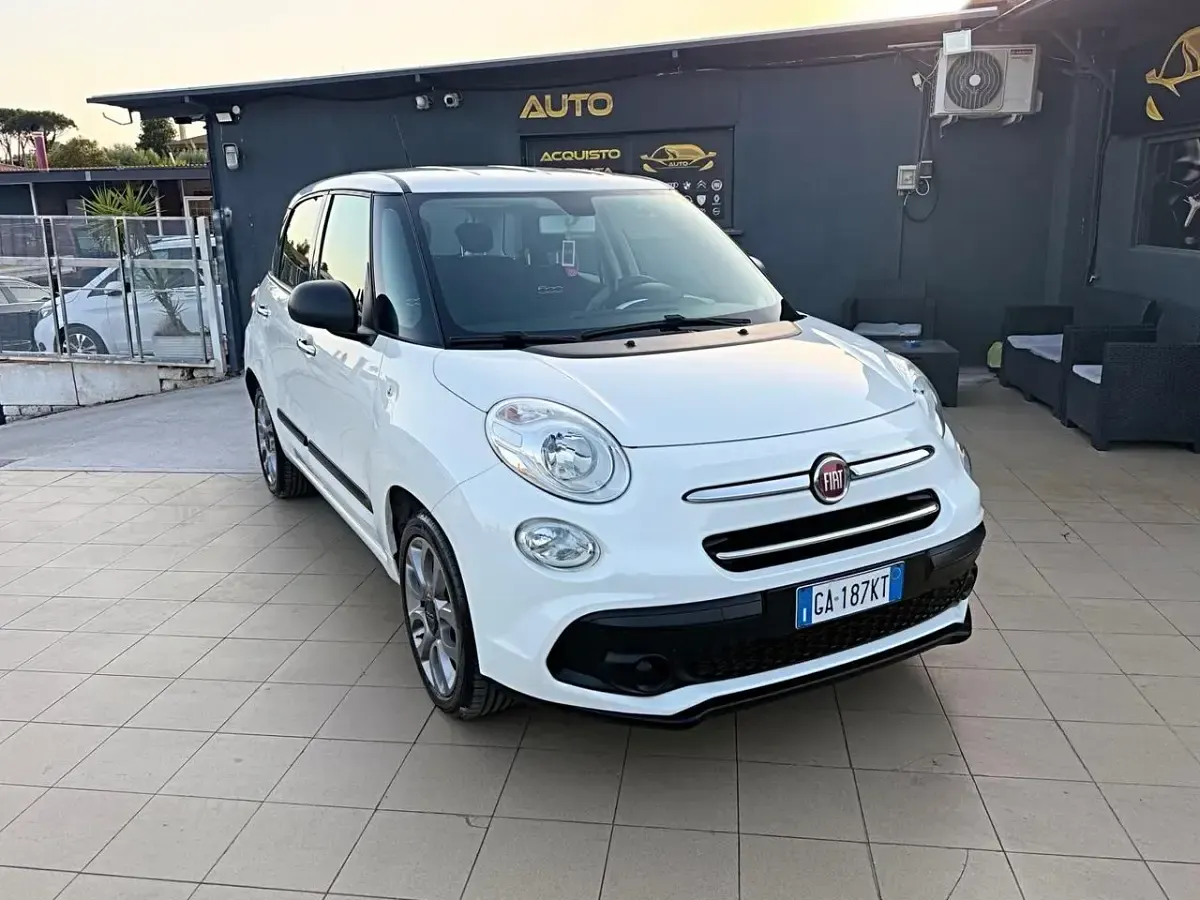 Usata Fiat 500L Business 95 CV (69 kW) 2020 Beige Monovolume