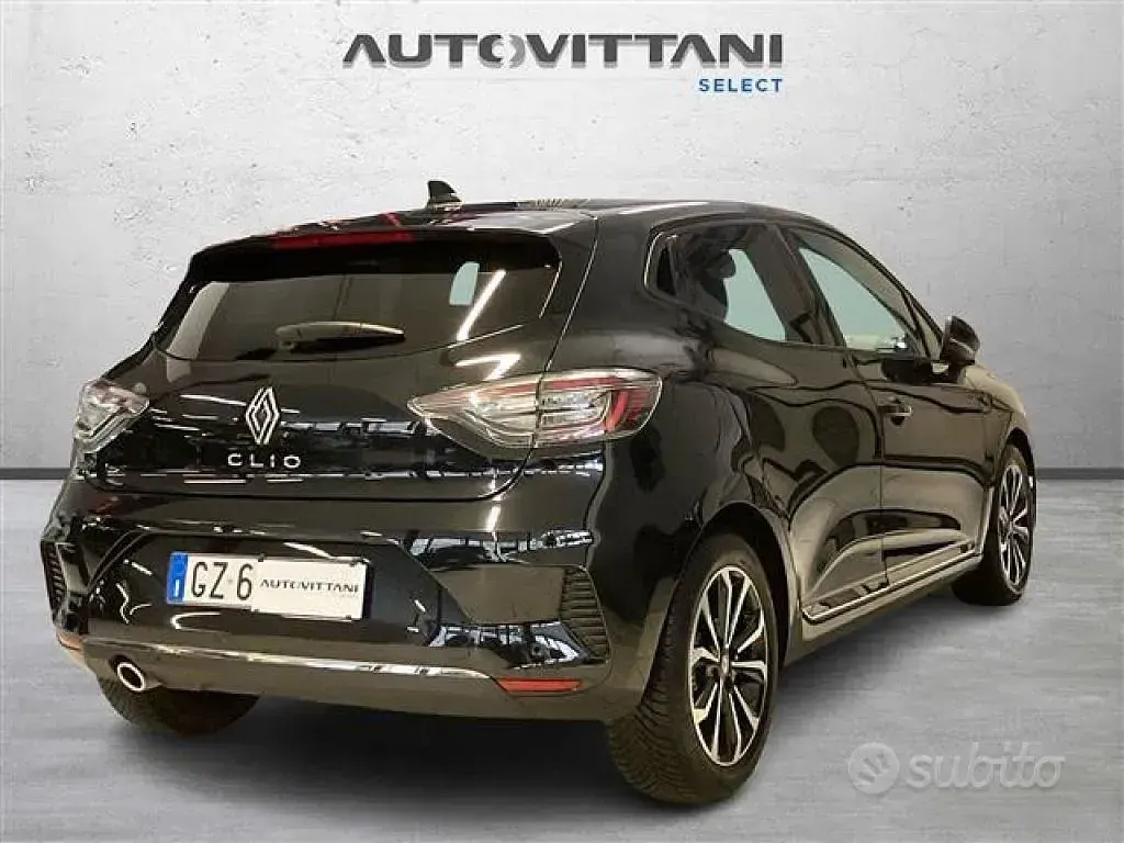 Usata Renault Clio Techno 91 CV (66 kW) 2025 Nero Utilitaria
