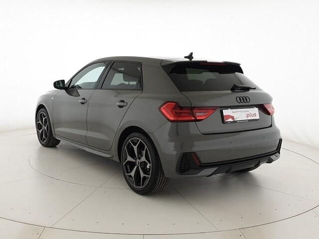Usata Audi A1 Sportback S-Line 116 CV (85 kW) 2025 Grigio chronos metallizzato Utilitaria
