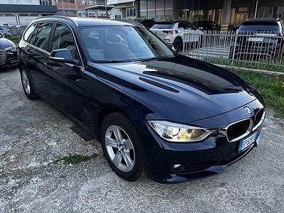 Usata BMW 320 Sport Line 183 CV (134 kW) 2013 Blu Station wagon