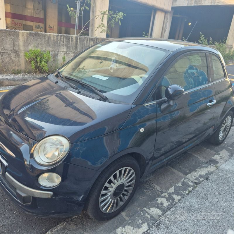Usata Fiat 500 75 CV (55 kW) 2011 Blu Utilitaria