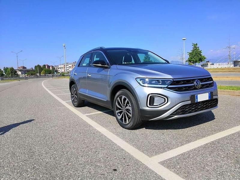 Usata VW T-Roc Style 110 CV (80 kW) 2022 Grigio SUV