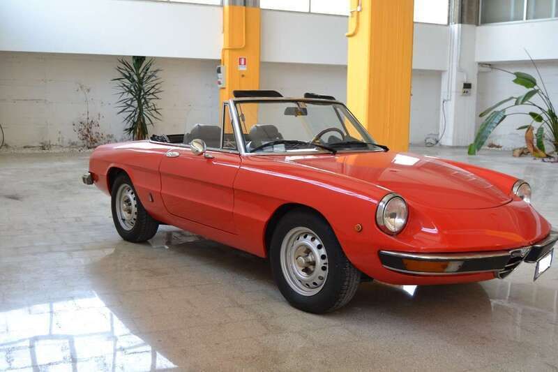 Usata Alfa Romeo Spider 120 CV (88 kW) 1980 Rosso Cabrio