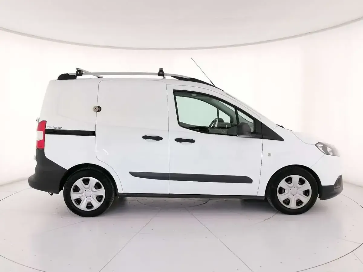 Usata Ford Transit Trend 101 CV (74 kW) 2022 Bianco Furgone