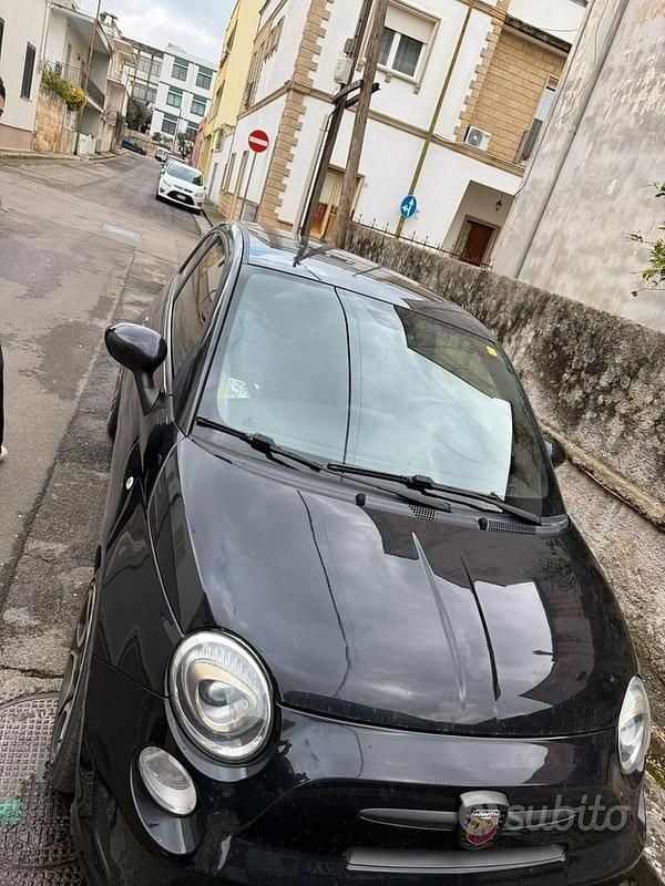 Usata Abarth 500 140 CV (102 kW) 2016 Nero Utilitaria
