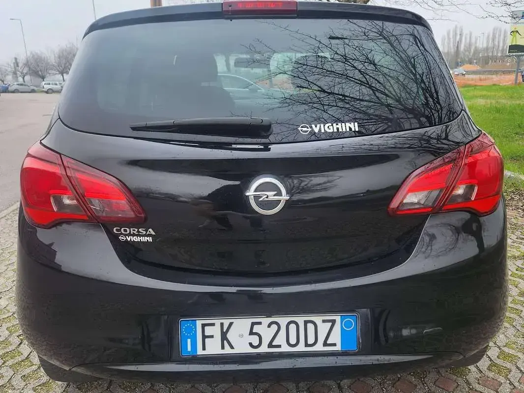 Usata Opel Corsa Cosmo 69 CV (50 kW) 2017 Nero Utilitaria