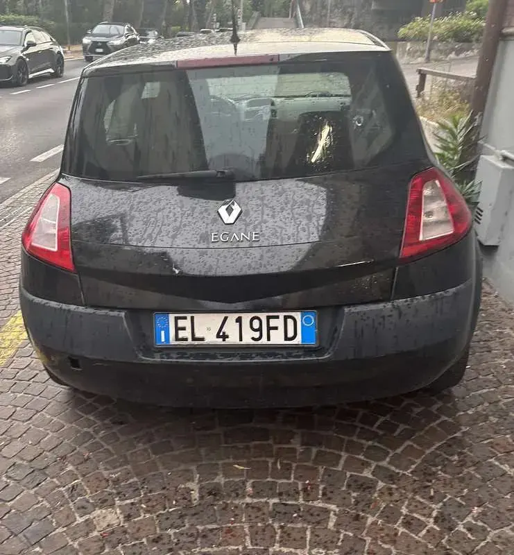 Usata Renault Mégane Dynamique 120 CV (88 kW) 2005 Berlina
