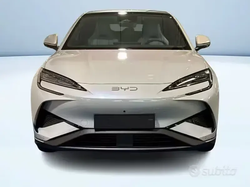 Nuova BYD Sealion 7 Comfort 230 kW (313 CV) 2026 Grigio SUV