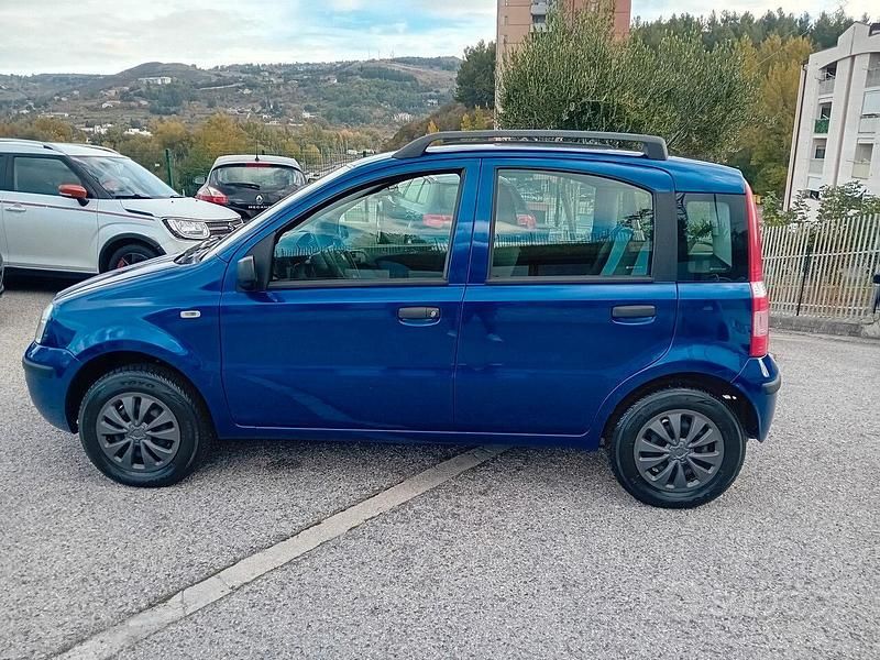 Occasion Fiat Sedici 120 ch (88 kW) 2008 Bleue SUV