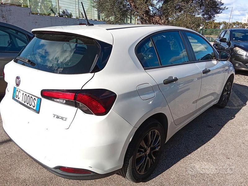 Usata Fiat Tipo 95 CV (69 kW) 2021 Berlina