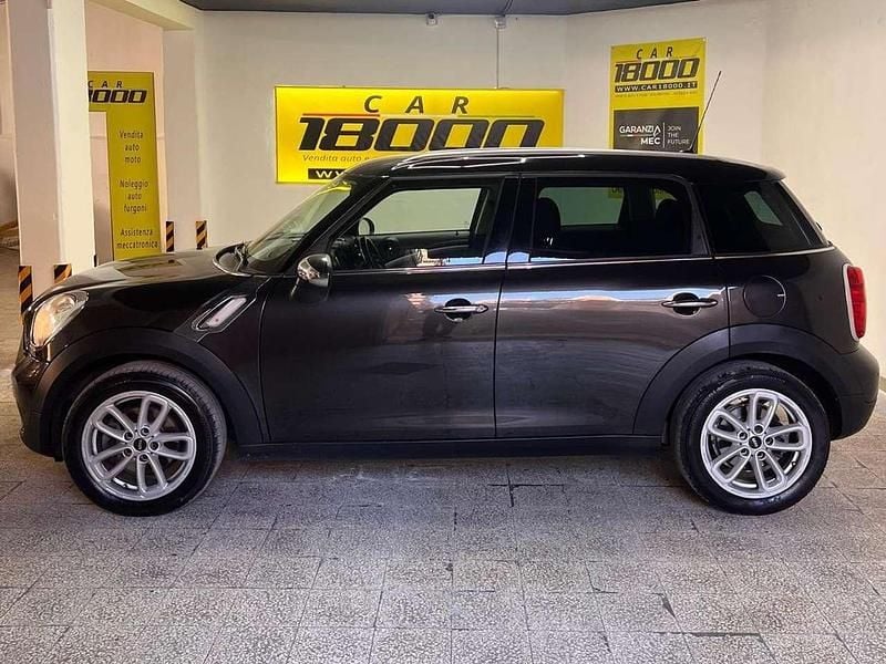 Usata Mini Park Lane Countryman 111 CV (81 kW) 2016 Nero SUV