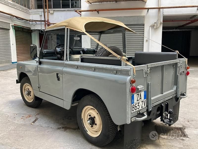 Usata Land Rover 88 1960 Grigio SUV