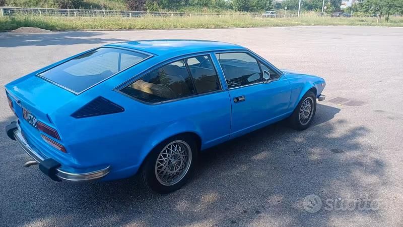 Usata Alfa Romeo Alfetta 109 CV (80 kW) 1980 Blu/azzurro Berlina