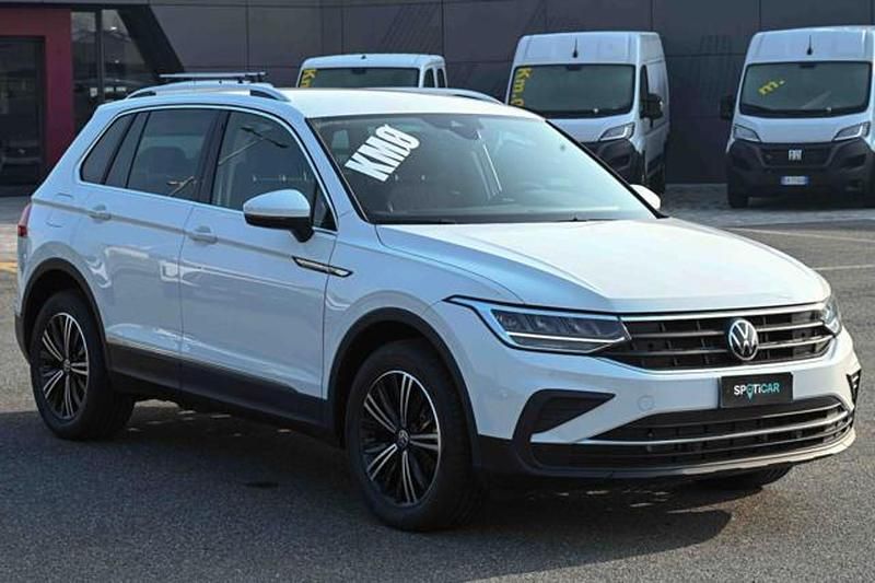 Usata VW Tiguan Life 150 CV (110 kW) 2022 Bianco SUV