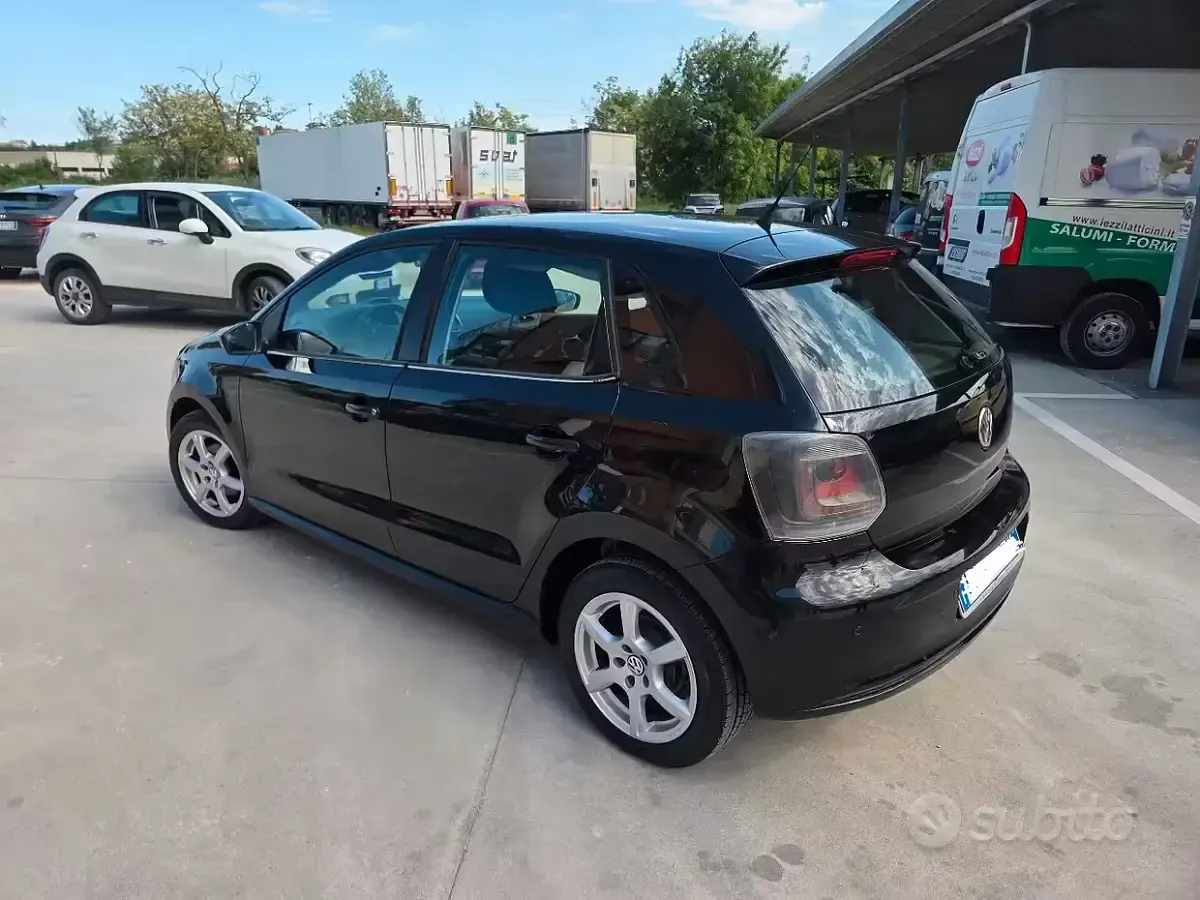 Usata VW Polo 2010 Nero Utilitaria