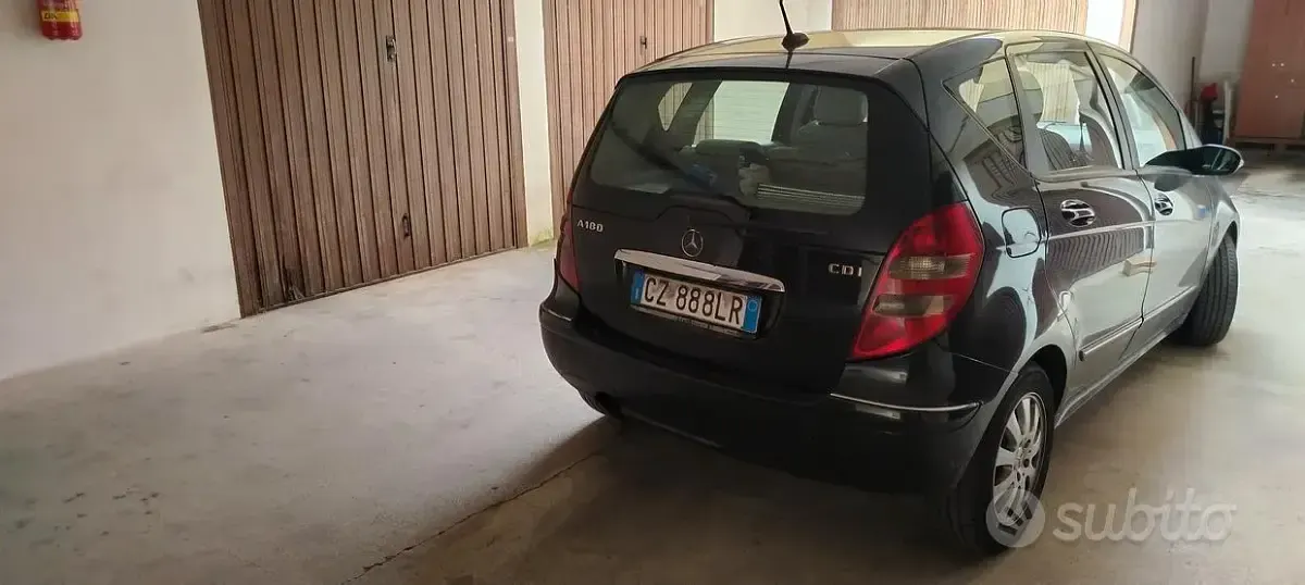 Usata Mercedes A180 109 CV (80 kW) 2008 Nero Berlina