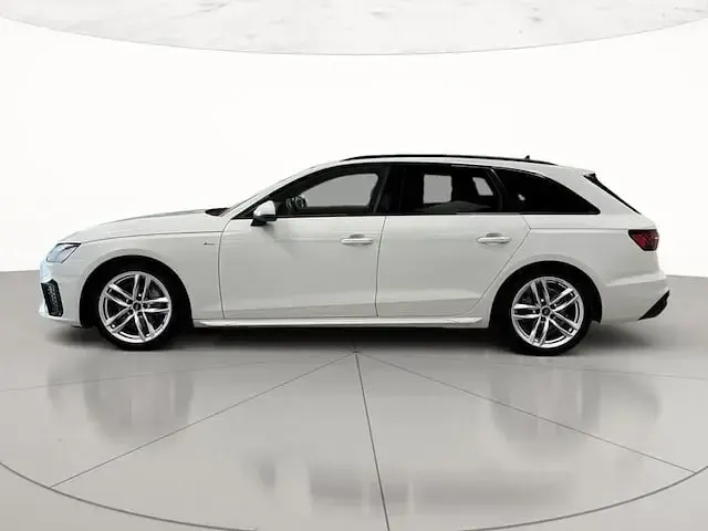 Usata Audi A4 S-Line 204 CV (150 kW) 2024 Bianco ghiaccio metallizzato Station wagon