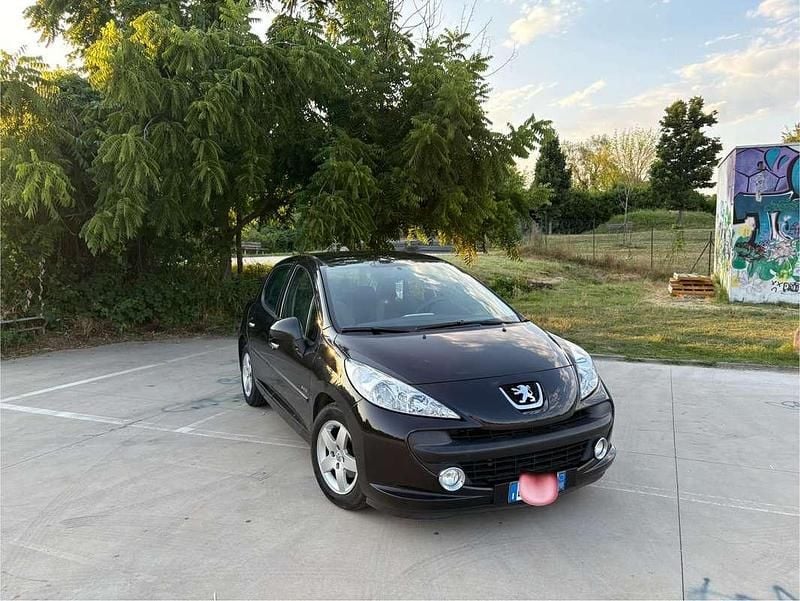 Usata 2008 Peugeot 207 Sport Tre volumi | 4500 € (Molto cara) - Immagine 1/4