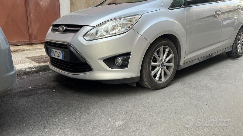 Usata Ford C-MAX 105 CV (77 kW) 2012 Monovolume