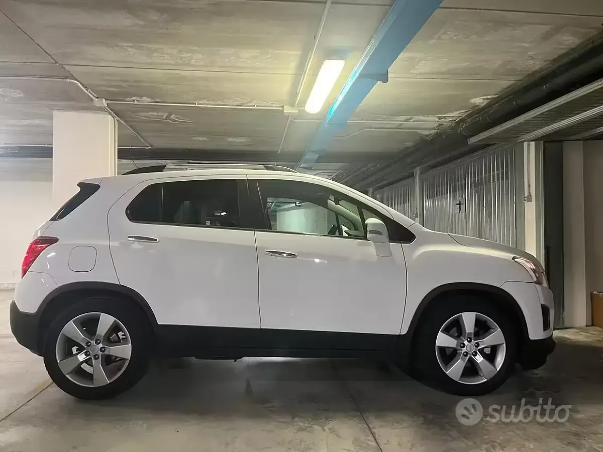 Usata Chevrolet Trax LTZ 131 CV (96 kW) 2014 Bianco SUV