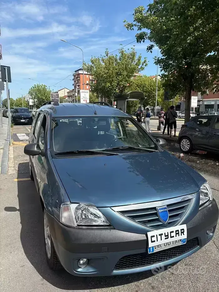 Usata Dacia Logan MCV 87 CV (63 kW) 2008 Blu Station wagon