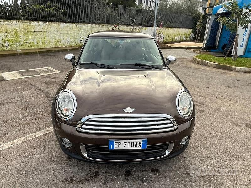 Usata Mini ONE 75 CV (55 kW) 2012 Utilitaria