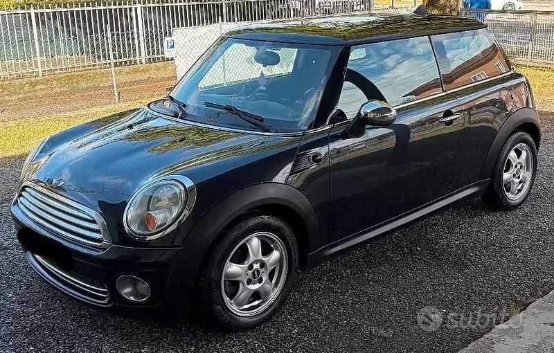 Begagnad Mini ONE 95 HK (69 kW) 2008 Blå Halvkombi