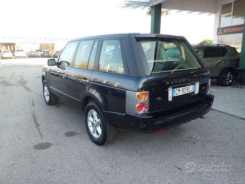 Usata Land Rover Range Rover Vogue 2004 Blu SUV
