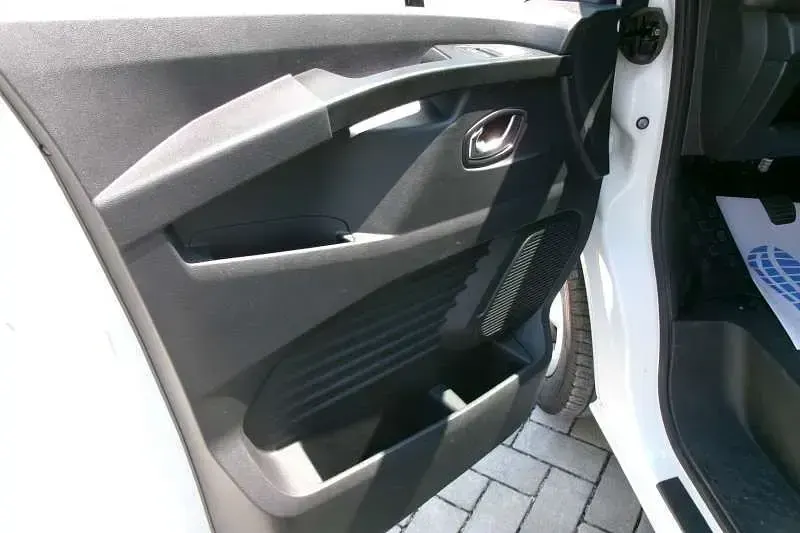 Usata Renault Trafic 150 CV (110 kW) 2022 Bianco