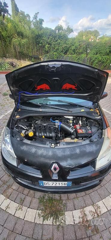 Usata Renault Clio III 75 CV (55 kW) 2008 Nero Berlina