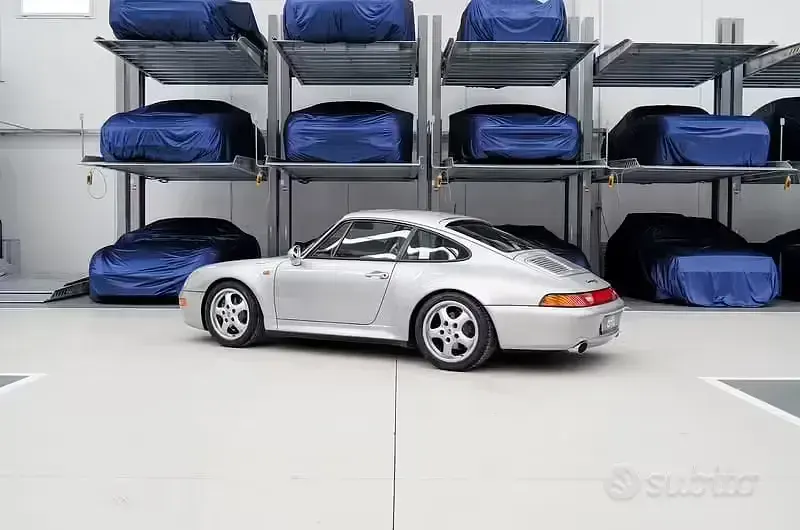Usata Porsche 993 286 CV (210 kW) 1997 Grigio Coupé
