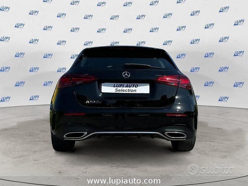 Usata Mercedes A180 AMG line 116 CV (85 kW) 2024 Nero Berlina