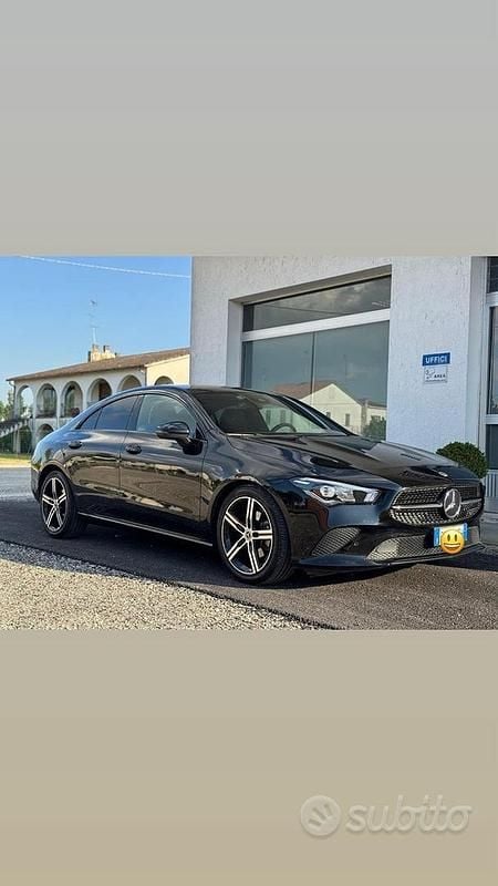 Usata Mercedes CLA180 116 CV (85 kW) 2023 Nero Berlina