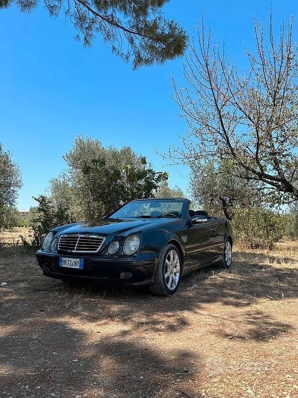 Usata Mercedes CLK200 2001 Cabrio