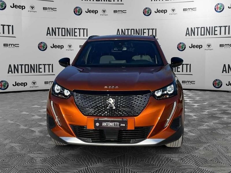 Usata Peugeot 2008 GT 131 CV (96 kW) 2022 Arancione SUV