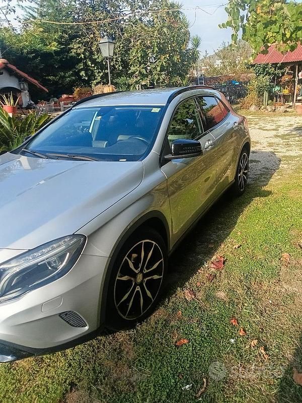 Usata Mercedes GLA200 2013 Grigio SUV