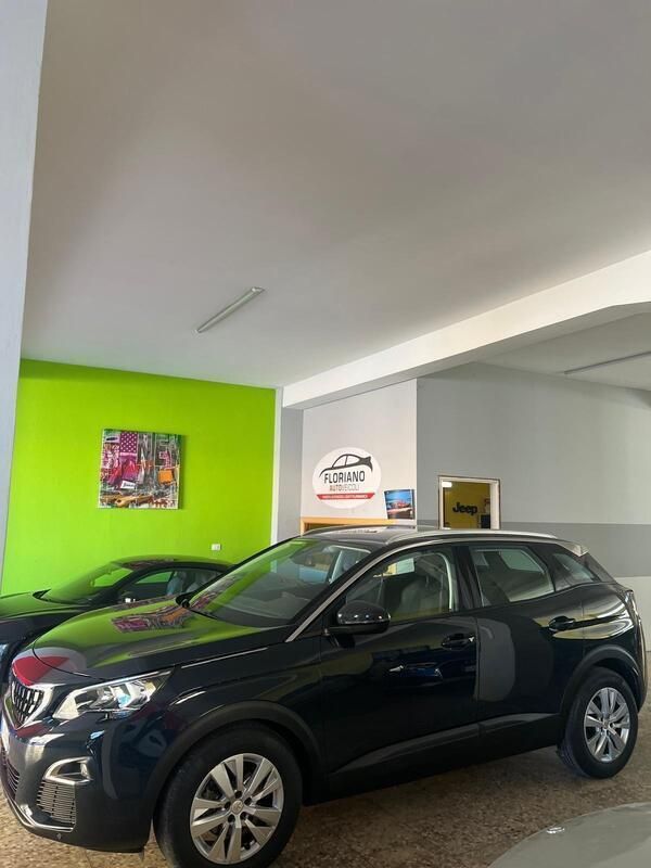 Usata Peugeot 3008 Allure 131 CV (96 kW) 2020 Grigio Station wagon