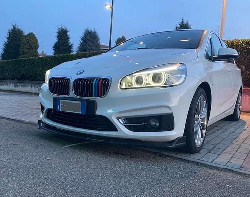 Usata BMW 225 Active Tourer Luxury Line 231 CV (169 kW) 2016 Monovolume