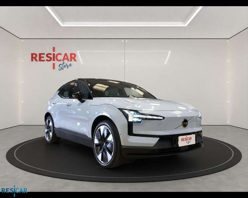 Cloud blue Usata 2024 Volvo EX30 Performance SUV | 39.900 € (Molto cara) - Immagine 1/4