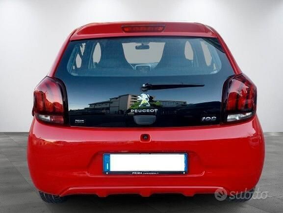 Usata Peugeot 108 Access 69 CV (50 kW) 2016 Rosso Utilitaria