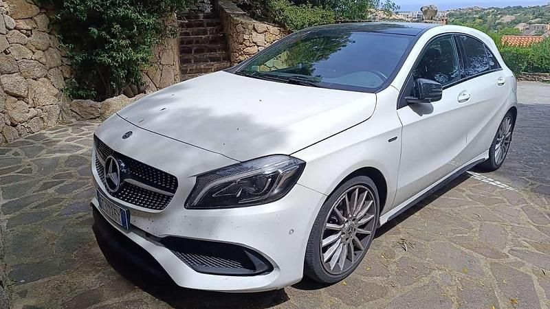 Bianco Usata 2018 Mercedes A200 Premium Berlina | 19.500 € (Super prezzo) - Immagine 1/4