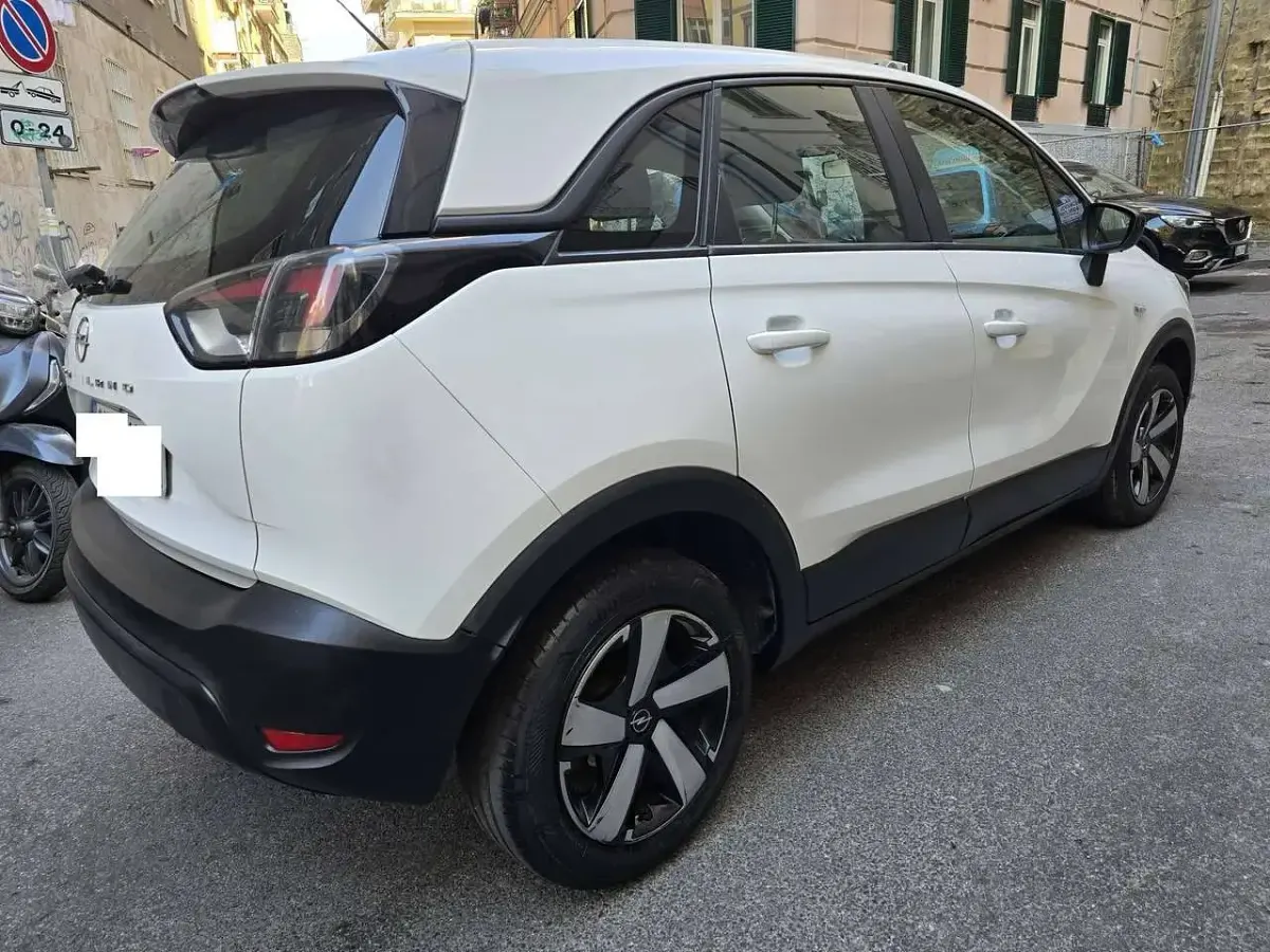 Usata Opel Crossland Edition 110 CV (80 kW) 2023 Bianco SUV